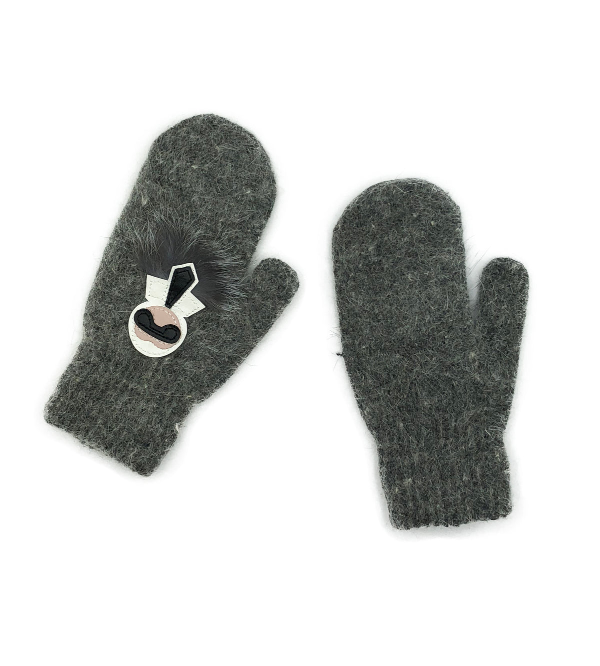 Wool Mittens with Winter Design - paulamariecollection