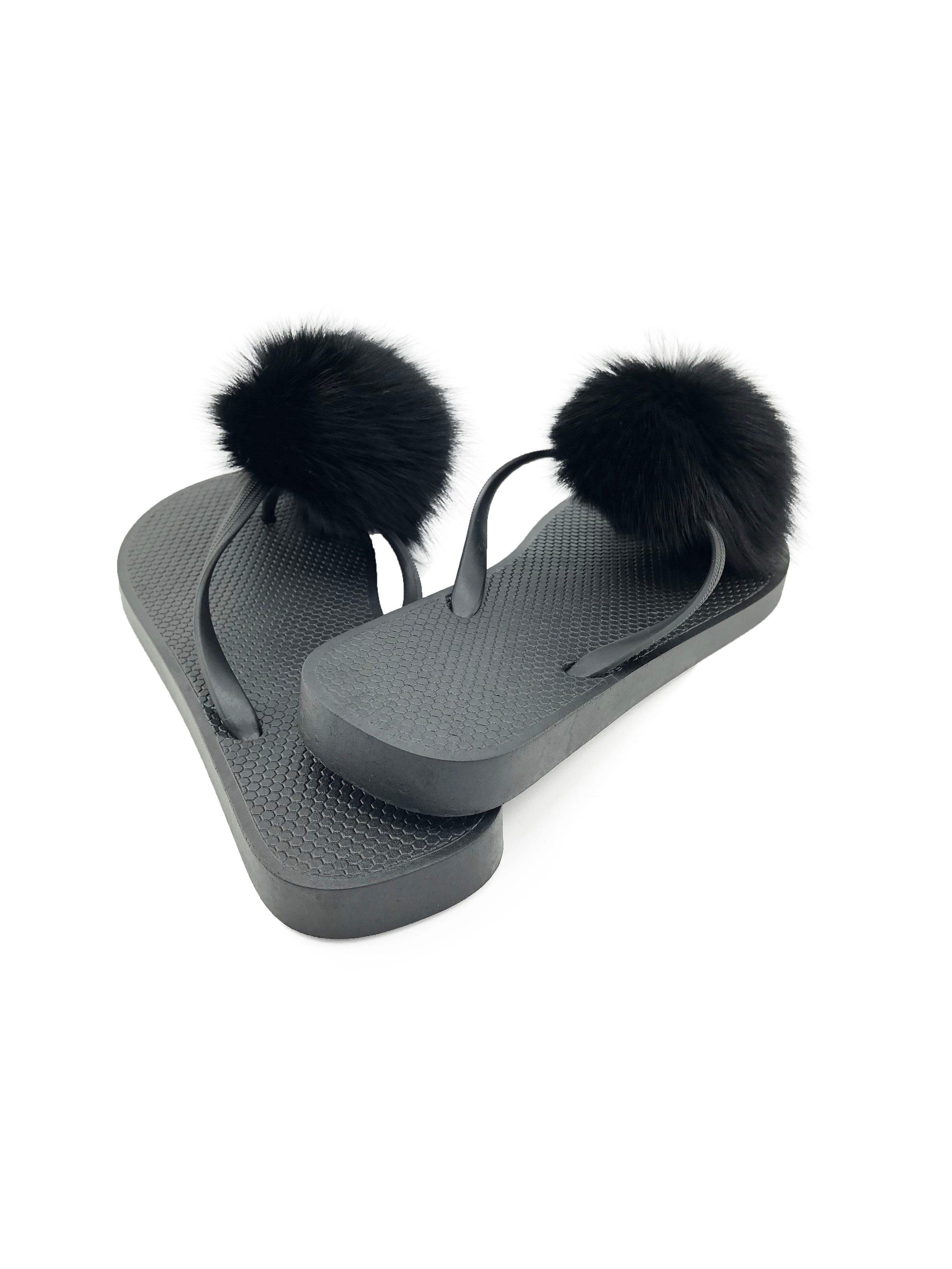 Black removable fur slide sandals