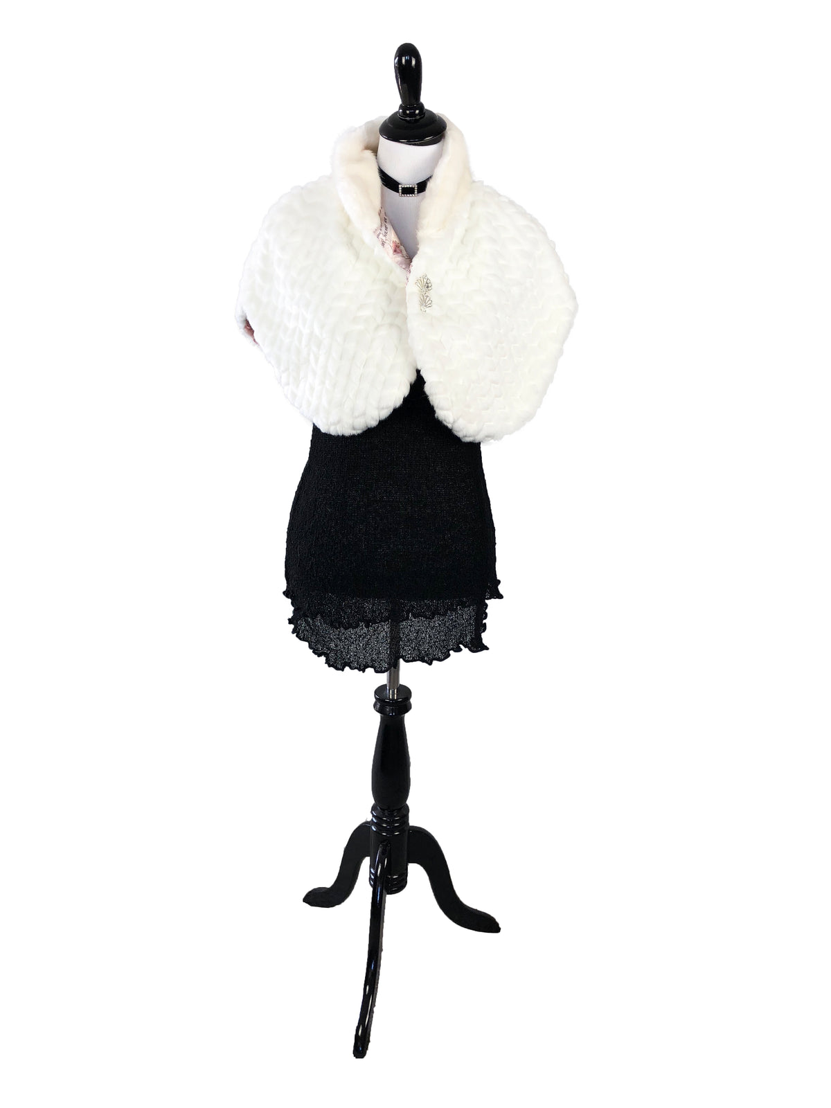Faux Rabbit and Mink Fur Cape with Pink Design Interior - paulamariecollection